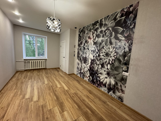 Продам двухкомнатную (2-комн.) квартиру, Волкова ул, 2, Казань г