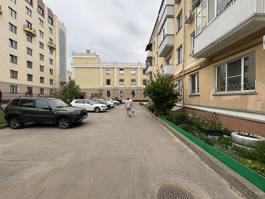 Продам двухкомнатную (2-комн.) квартиру, Волкова ул, 2, Казань г