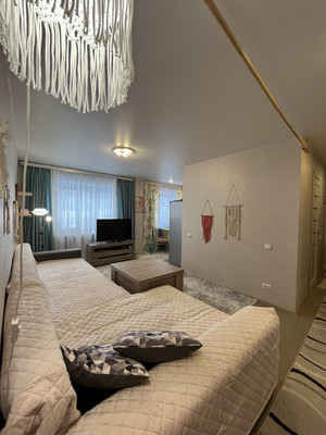Продам трехкомнатную (3-комн.) квартиру, Свердлова ул, 28, Пенза г