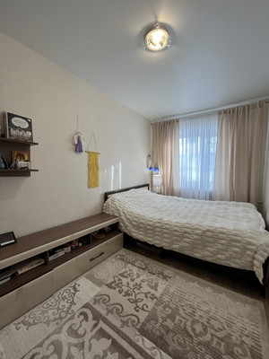 Продам трехкомнатную (3-комн.) квартиру, Свердлова ул, 28, Пенза г