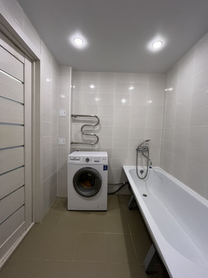 Продам трехкомнатную (3-комн.) квартиру, Свердлова ул, 28, Пенза г