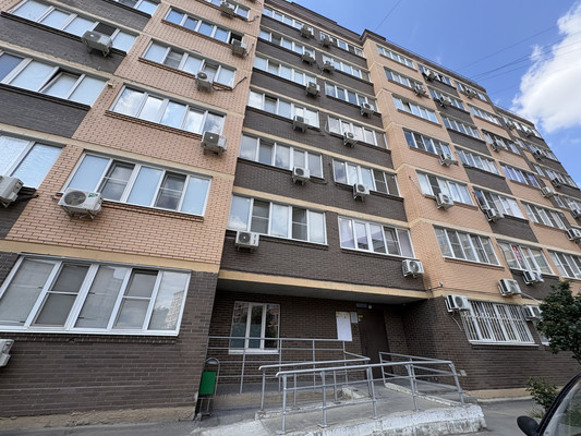 Продам однокомнатную (1-комн.) квартиру, Салютина пер, 2а, Ростов-на-Дону г