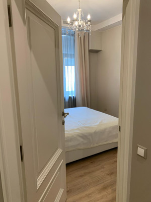 Продам трехкомнатную (3-комн.) квартиру, Профсоюзная ул, 24к1, Москва г