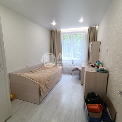 Продам трехкомнатную (3-комн.) квартиру, Ташкентская ул, 22к1, Москва г