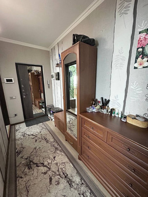 Продам многокомнатную квартиру, Бела Куна ул, 21, Симферополь г