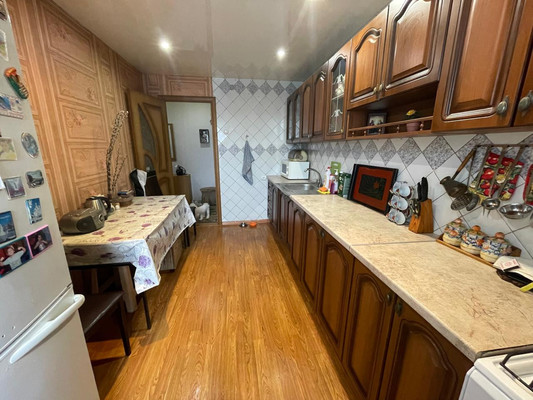 Продам трехкомнатную (3-комн.) квартиру, Серова ул, 474, Ставрополь г