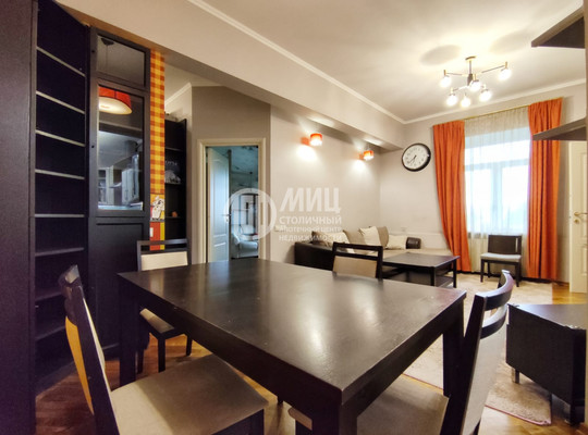 Продам трехкомнатную (3-комн.) квартиру, Новопесчаная ул, 21к1, Москва г