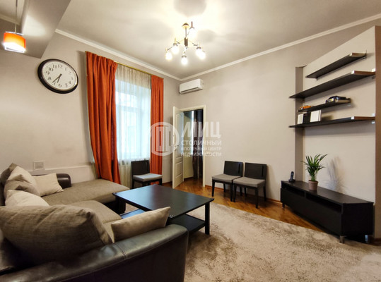 Продам трехкомнатную (3-комн.) квартиру, Новопесчаная ул, 21к1, Москва г