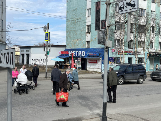 Сдам коммерческое помещение 180 м2, Кирова пр-кт, 54, Мурманск г