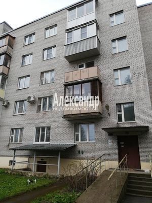 Продам двухкомнатную (2-комн.) квартиру, Варвары Петровой ул, 6, Понтонный п