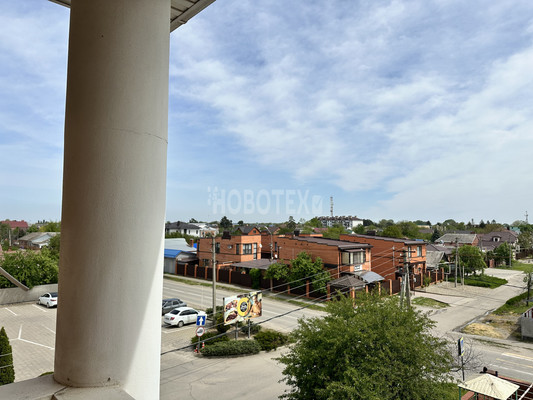 Продам трехкомнатную (3-комн.) квартиру, 50 лет Октября ул, 37, Северская ст-ца