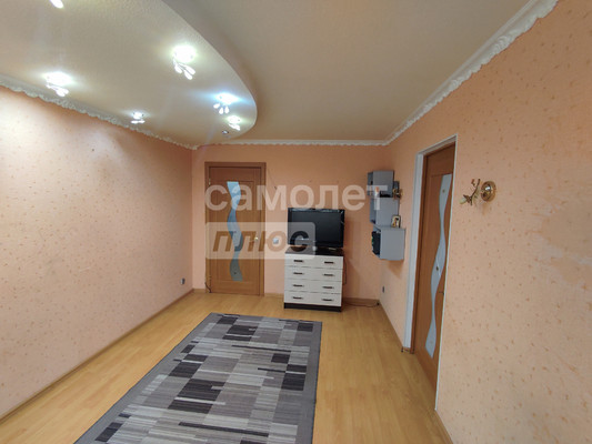 Продам двухкомнатную (2-комн.) квартиру, Ленина ул, 114А, Славянск-на-Кубани г