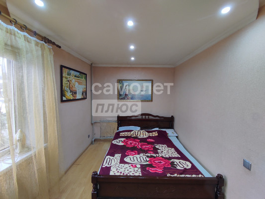 Продам двухкомнатную (2-комн.) квартиру, Ленина ул, 114А, Славянск-на-Кубани г