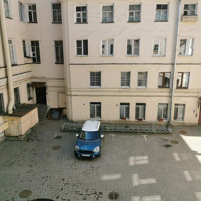 Продам трехкомнатную (3-комн.) квартиру, Римского-Корсакова пр-кт, 31, Санкт-Петербург г