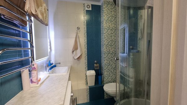 Продам однокомнатную (1-комн.) квартиру, Куйбышева (Сергиево тер) ул, 16А, Санкт-Петербург г