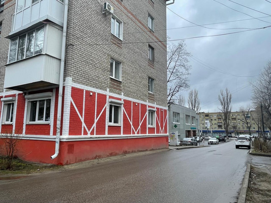 Продам коммерческое помещение 72,4 м2, Ленинский пр-кт, 76, Воронеж г