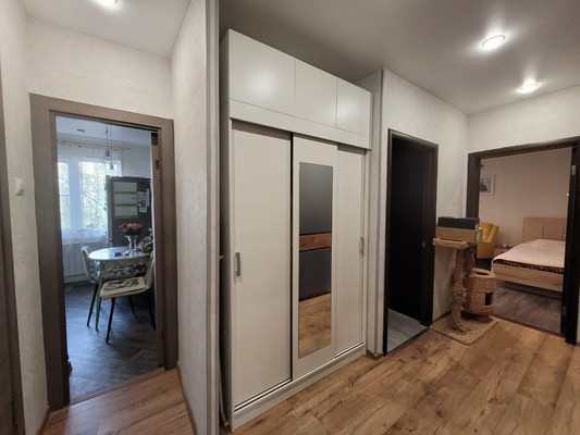 Продам двухкомнатную (2-комн.) квартиру, Моравский пер, 7к1, Санкт-Петербург г