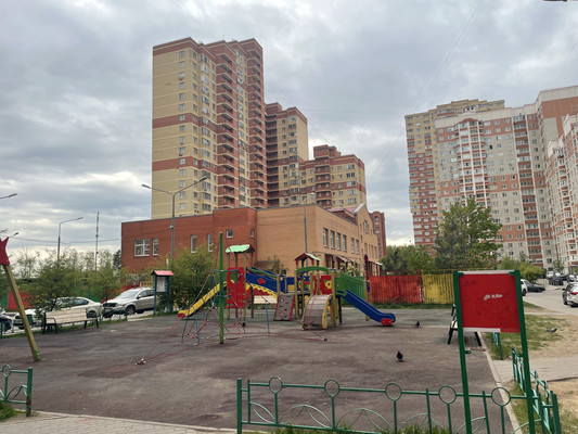 Продам трехкомнатную (3-комн.) квартиру, Балашихинское ш, 10, Балашиха г