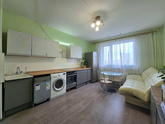 Продам трехкомнатную (3-комн.) квартиру, Клочков пер, 12А, Санкт-Петербург г