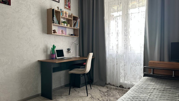 Продам однокомнатную (1-комн.) квартиру, Солнечная ул, 18Б, Челябинск г