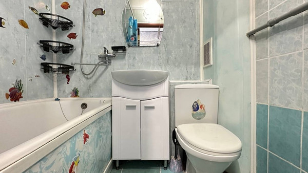 Продам однокомнатную (1-комн.) квартиру, Солнечная ул, 18Б, Челябинск г