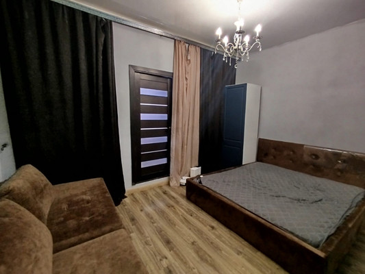 Продам однокомнатную (1-комн.) квартиру, Камо ул, 9а, Кроянское с