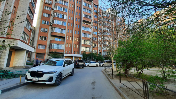 Продам двухкомнатную (2-комн.) квартиру, Лелюшенко ул, 13, Ростов-на-Дону г