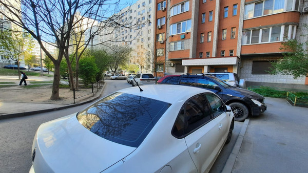Продам двухкомнатную (2-комн.) квартиру, Лелюшенко ул, 13, Ростов-на-Дону г