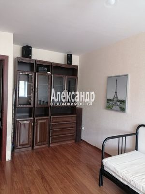 Продам однокомнатную (1-комн.) квартиру, Оптиков ул, 35к1, Санкт-Петербург г