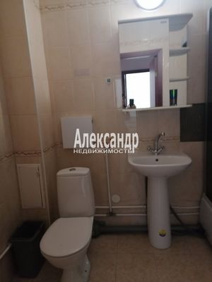 Продам однокомнатную (1-комн.) квартиру, Оптиков ул, 35к1, Санкт-Петербург г