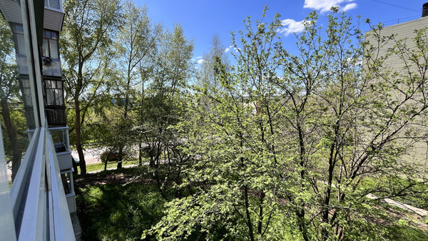 Продам трехкомнатную (3-комн.) квартиру, Пролетарская ул, 31, Воткинск г