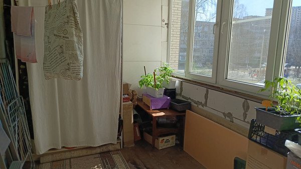 Продам трехкомнатную (3-комн.) квартиру, Красногвардейский б-р, 27к2, Подольск г