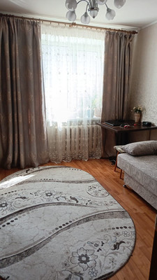 Продам трехкомнатную (3-комн.) квартиру, Красногвардейский б-р, 27к2, Подольск г