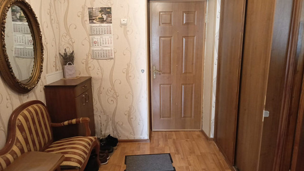 Продам трехкомнатную (3-комн.) квартиру, Красногвардейский б-р, 27к2, Подольск г