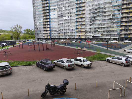 Продам двухкомнатную (2-комн.) квартиру, Александра Матросова ул, 40, Красноярск г