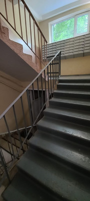Продам трехкомнатную (3-комн.) квартиру, Комарова б-р, 26, Ростов-на-Дону г