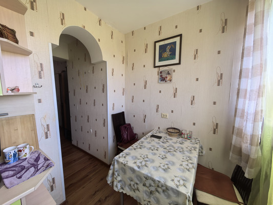 Продам однокомнатную (1-комн.) квартиру, Школьный пер, 22к2, Старая д