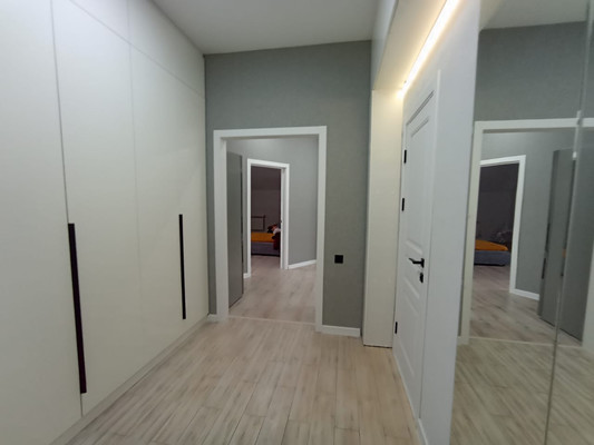 Продам двухкомнатную (2-комн.) квартиру, Великой Победы б-р, 13Б, Волгодонск г