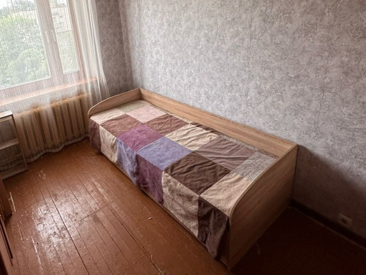 Продам двухкомнатную (2-комн.) квартиру, 41, Биокомбината п
