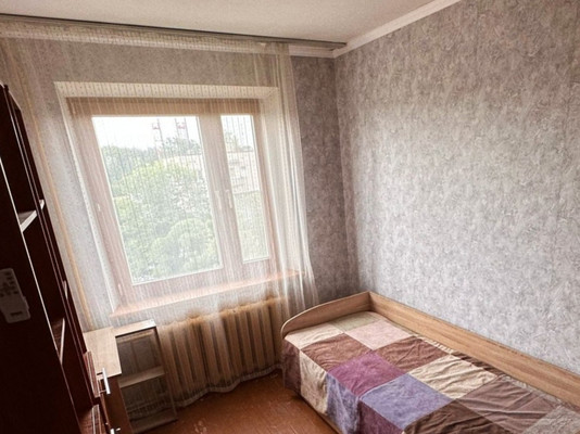 Продам двухкомнатную (2-комн.) квартиру, 41, Биокомбината п