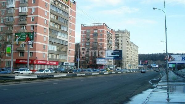 Продам торговое помещение 295 м2, Хамовнический Вал ул, 10, Москва г