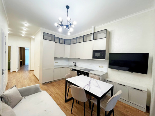 Сдам трехкомнатную (3-комн.) квартиру, Академика Челомея ул, 1А, Москва г