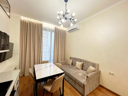 Сдам трехкомнатную (3-комн.) квартиру, Академика Челомея ул, 1А, Москва г