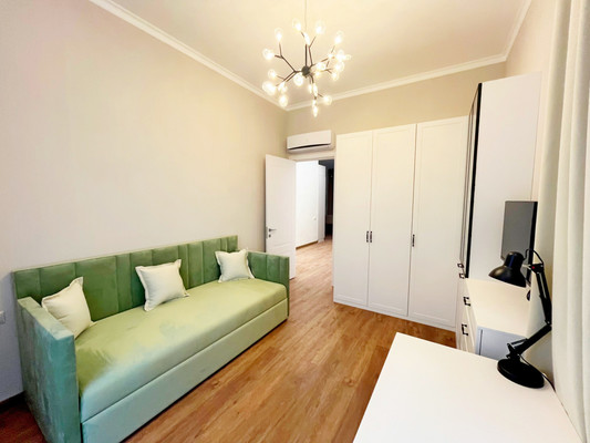 Сдам трехкомнатную (3-комн.) квартиру, Академика Челомея ул, 1А, Москва г