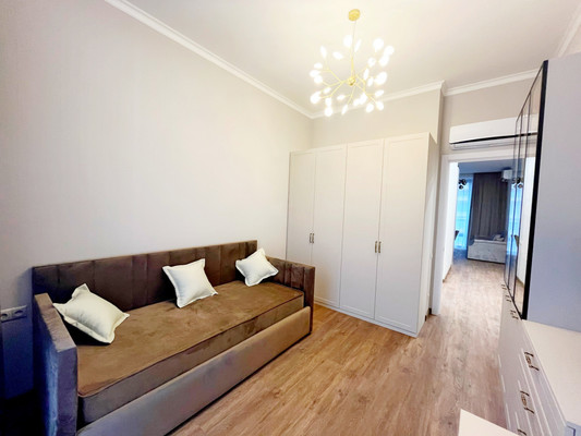 Сдам трехкомнатную (3-комн.) квартиру, Академика Челомея ул, 1А, Москва г