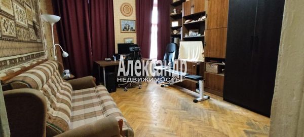 Продам двухкомнатную (2-комн.) квартиру, Кавалергардская ул, 18, Санкт-Петербург г