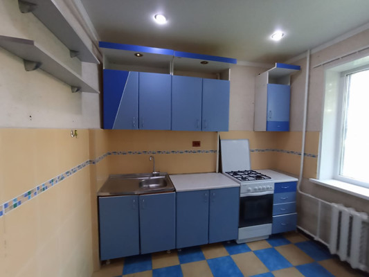 Продам двухкомнатную (2-комн.) квартиру, Энтузиастов ул, 46А, Волгодонск г