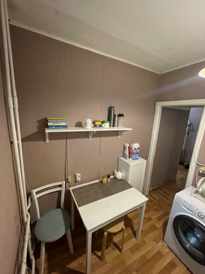 Продам двухкомнатную (2-комн.) квартиру, 3-я Филевская ул, 12к2, Москва г
