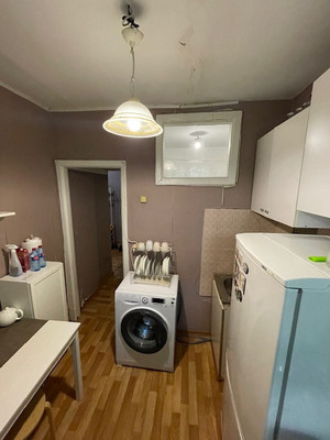 Продам двухкомнатную (2-комн.) квартиру, 3-я Филевская ул, 12к2, Москва г