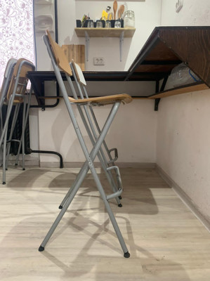 Продам двухкомнатную (2-комн.) квартиру, Космическая ул, 3/8, Грэсовский пгт